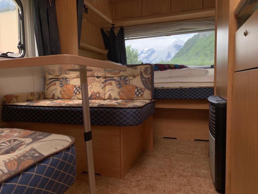 Revier Caravan-Ig Und Cool Hatzingen Exteriör bild