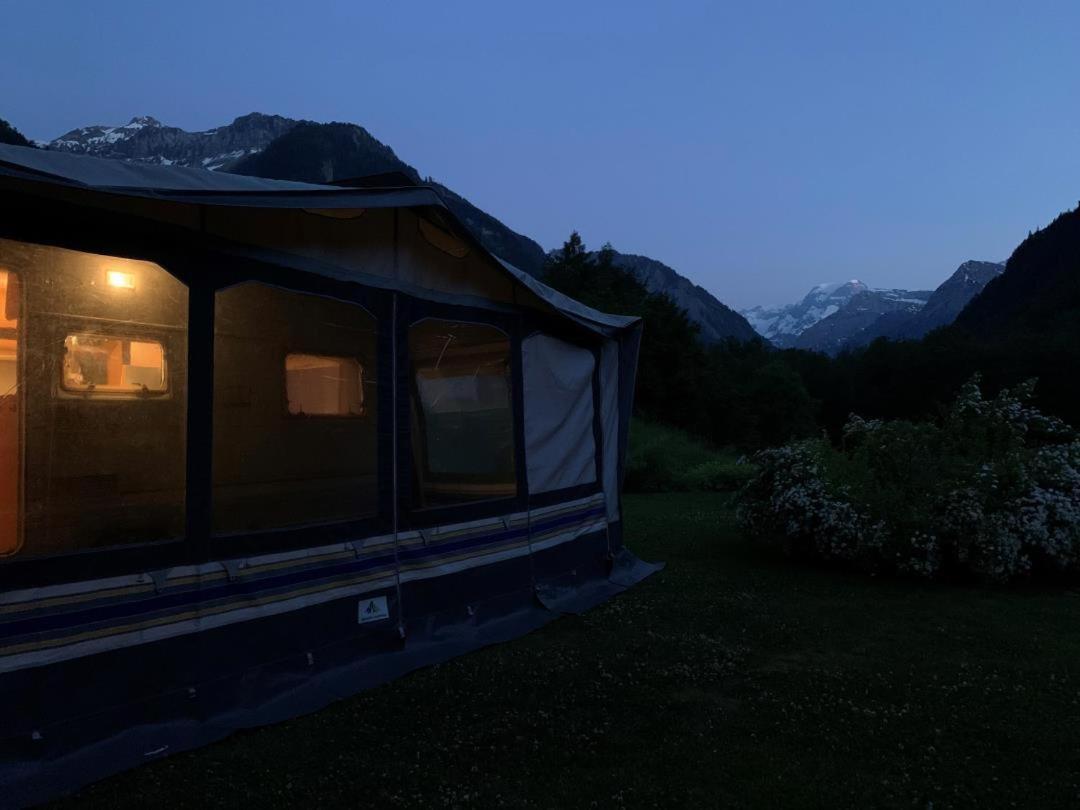 Revier Caravan-Ig Und Cool Hatzingen Exteriör bild